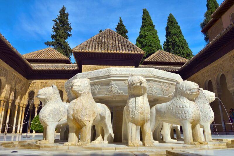 Granada: Alhambra and Nasrid Palaces Private Guide Tour - Inclusions and Highlights