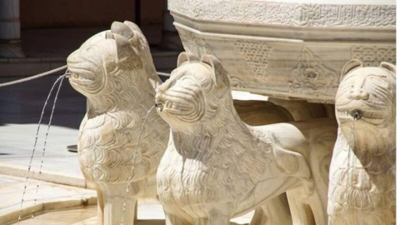 Granada: Alhambra and Nasrid Palaces Tour Without Tickets - Good To Know
