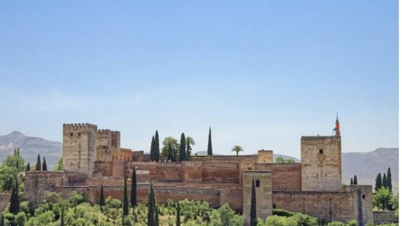 Granada: Alhambra and Nasrid Palaces Tour Without Tickets - Booking and Cancellation