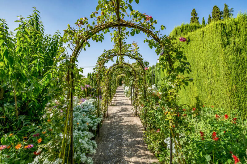 Granada: Alhambra Gardens and Generalife Ticket - FAQ