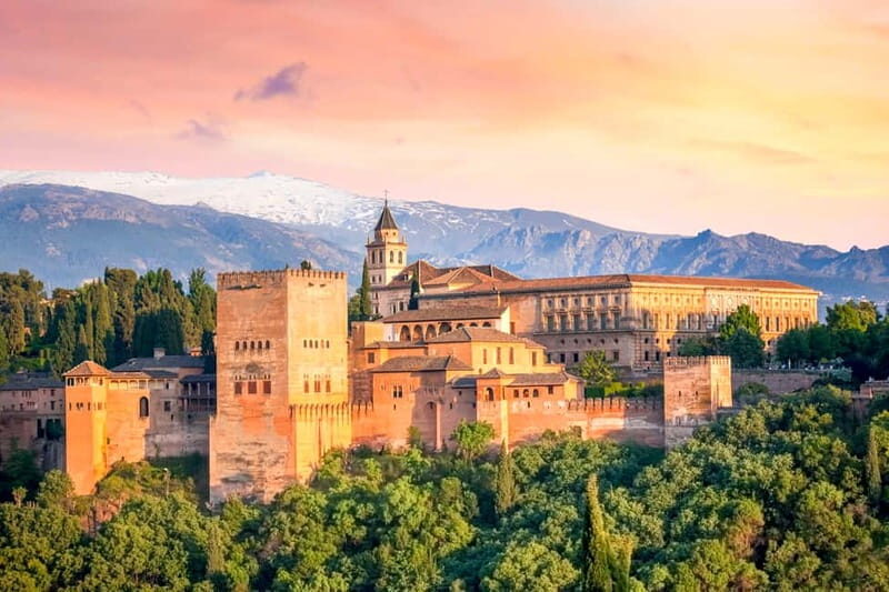 Granada: Alhambra & Gardens Tour w/Nasrid Palaces Option - The Value of Guided Tours at the Alhambra