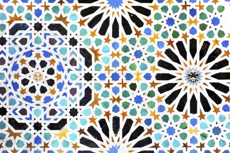 Granada: Alhambra, Generalife & Albaicin Private Tour - Activities