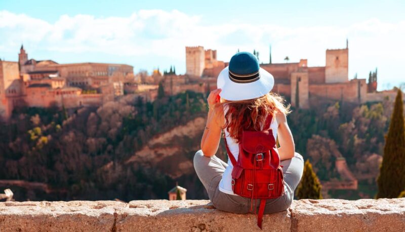 Granada: Alhambra Guided Tour Including Nasrid Palaces - Key Points