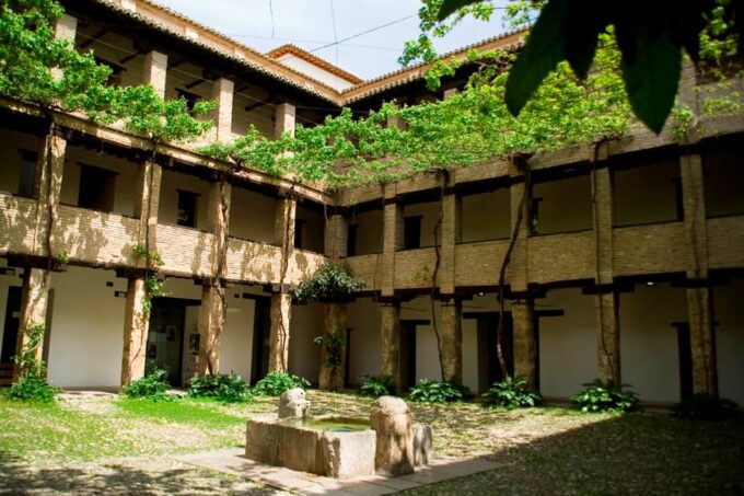 Granada and Albaicin: Historical Private Tour - Frequently Asked Questions