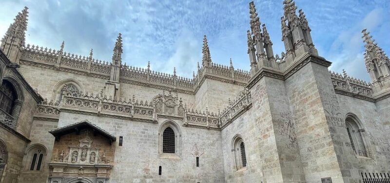 Granada: Cathedral and Royal Chapel Private Tour With Ticket - Tour Overview and Pricing