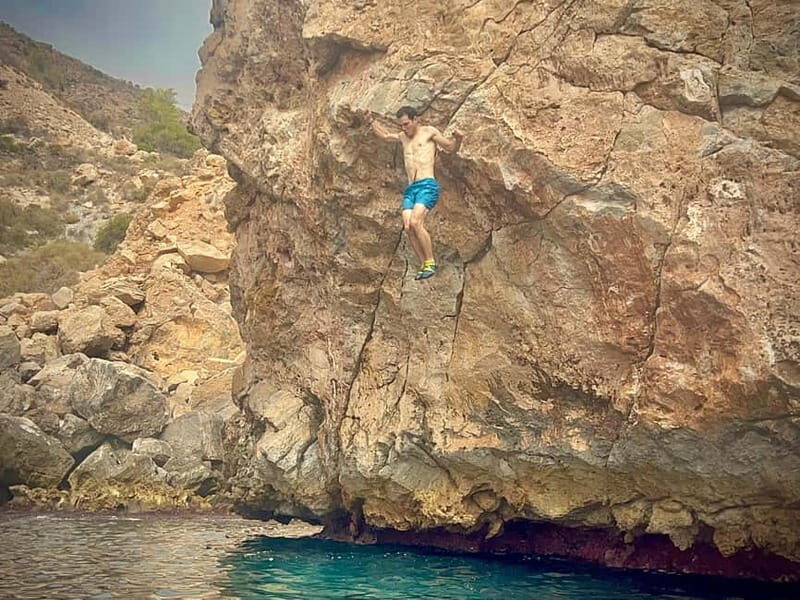 Granada: Deep Water Soloing in Calahonda Pier - Key Points