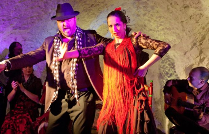 Granada: Flamenco Show at Templo Del Flamenco With Drink - Reservation and Cancellation