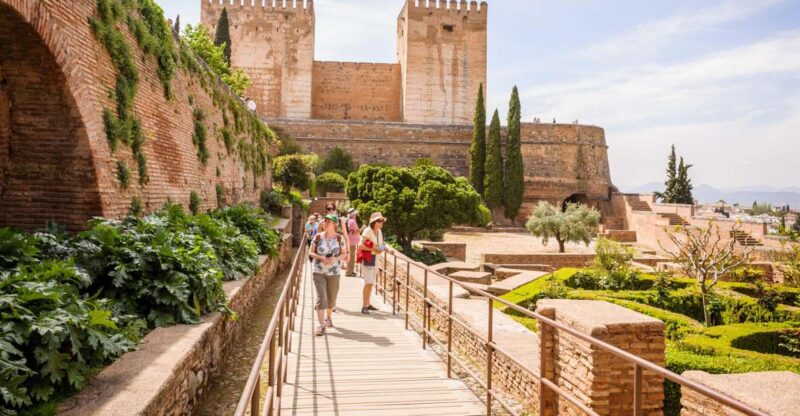 Granada Full Day From Costa Del Sol - Key Points