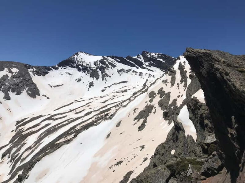 Granada: High Sierra Nevada Hiking Tour to 3000 Meters - Wildlife and Plant Life: A Mountain Biodiversity Hotspot