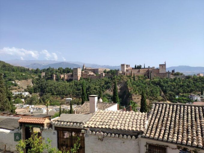 Granada: Historical City Center Guided Segway Tour - Customer Reviews and Ratings