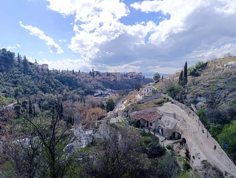 Granada: Hollywood & Sacromonte Tour - The Sum Up