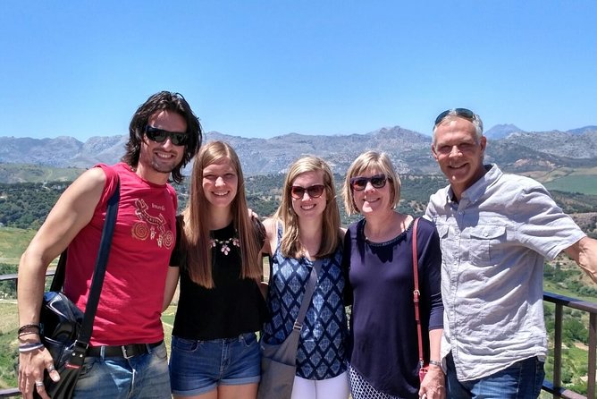 Granada Private Transfer to Seville With a Visit to Ronda - Good To Know