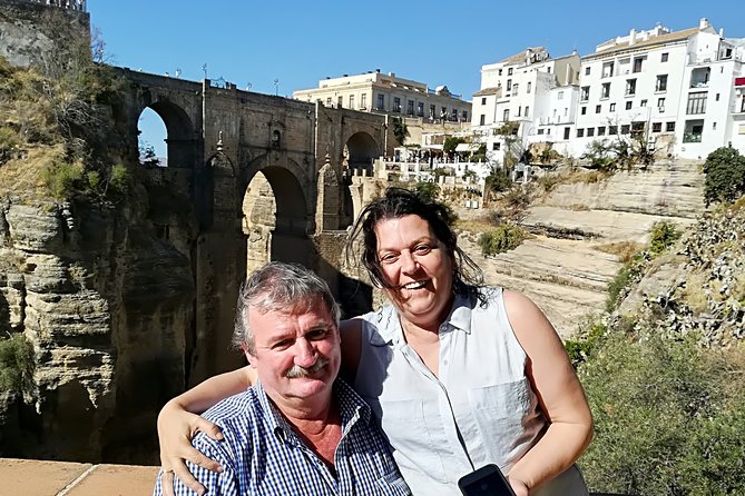 Granada Private Transfer to Seville With a Visit to Ronda - Highlights of the Ronda Stop