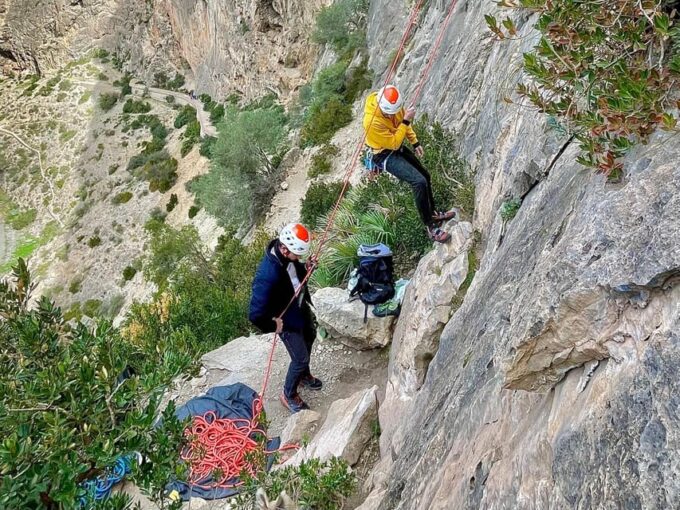 Granada: Rock Climbing Top-Rope Black Slabs - Frequently Asked Questions