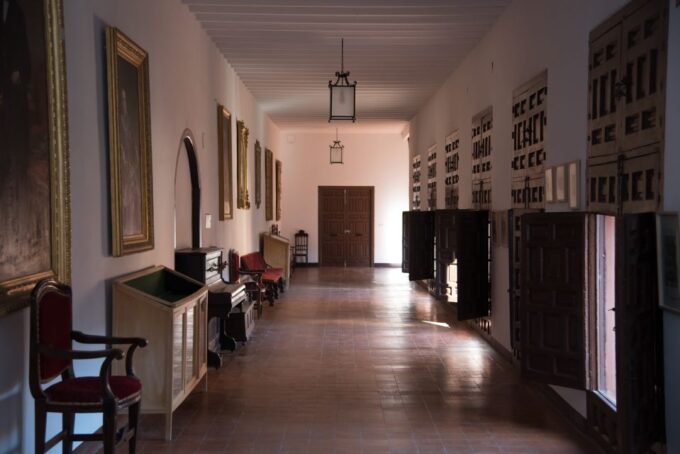 Granada: Sacromonte Abbey Entry Ticket With Audio Guide - Explore Sacromontes Sacred Caves and Abbey