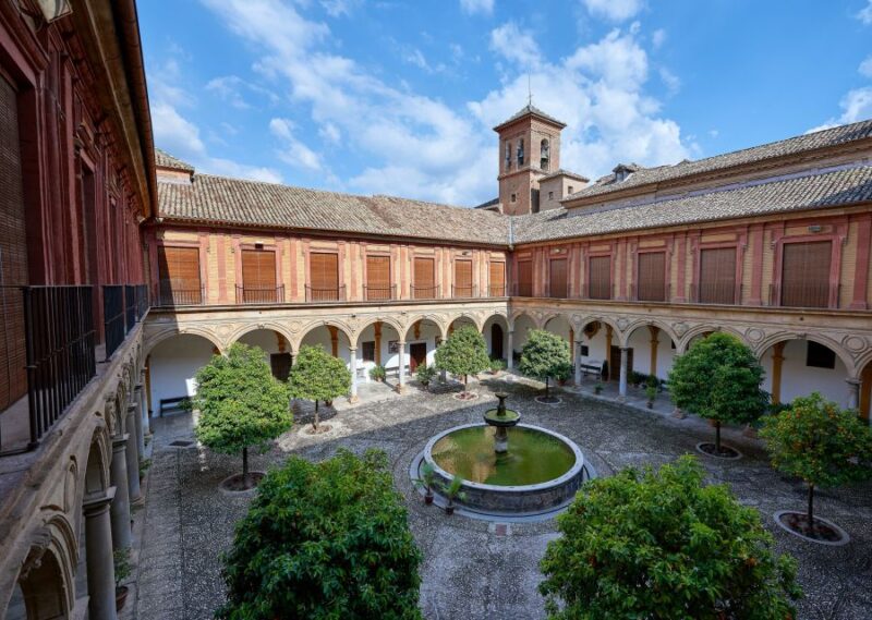 Granada: Sacromonte Abbey Entry Ticket With Audio Guide - Experience Highlights