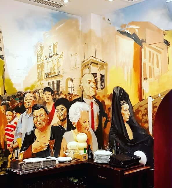 Granada: "Street Art & The Caves" Unique Guided Walking Tour - Is This Tour Right for You?