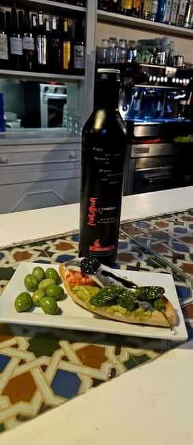 Granada: Tapas and Wine Tour with Local Guide. All included. - FAQ