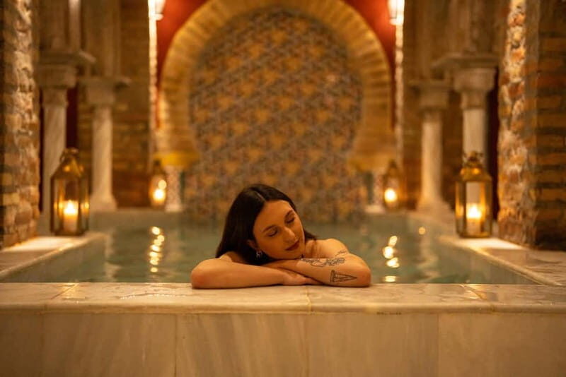 Granada: Traditional Bath in a Nasrid Palace Hammam with Optional Massage - Key Points