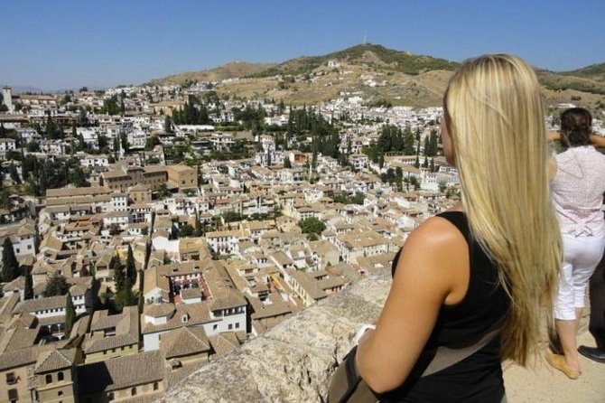 Granada Walking Tour: Albaicin and Sacromonte Quarters - Included in the Tour
