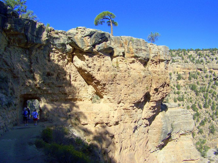 Grand Canyon Full-Day Hike From Sedona or Flagstaff - Getting to the Trailhead