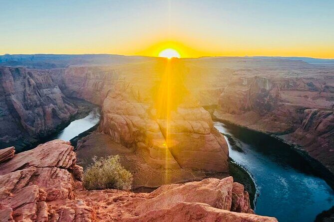 Grand Canyon & Lower Antelope Canyon: 2-Day Luxury SUV Tour - Introduction