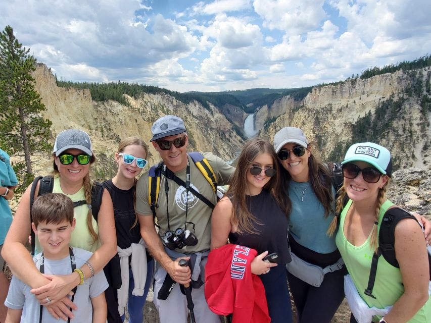 Grand Canyon of the Yellowstone: Loop Hike With Lunch - Experiencing the Grandeur