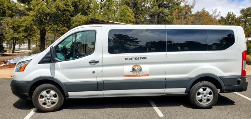 Grand Canyon South Rim Sunset Tour wth Dinner included - Key Points