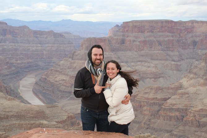 Grand Canyon Tour In Spanish Skywalk and Lunch Included - Additional Information