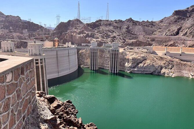 Grand Canyon West, Hoover Dam, 7 Magic Mountains Small Group Tour - Who Will Love This Tour?