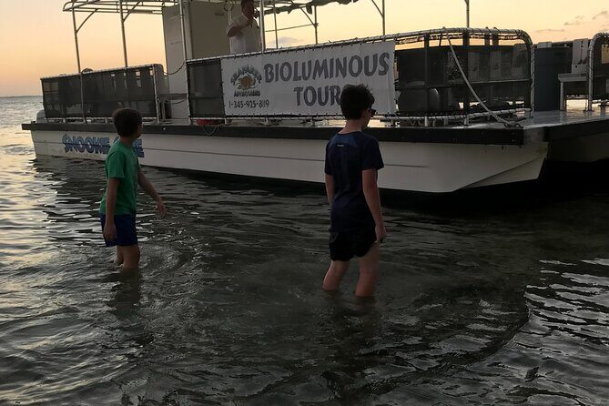 Grand Cayman - Bioluminescent Bay Tour - Starfish Point: A Touch of Marine Life