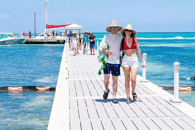 Grand Cayman Catamaran Tour to Stingray City and Rum Point - A Deep Dive into the Experience
