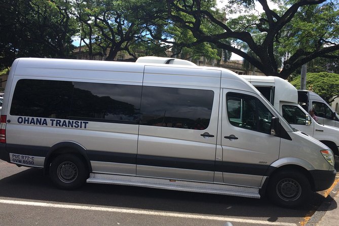 Grand Circle Island Tour Plus Hike & Swim At Waimea Waterfalls - Accessibility Features