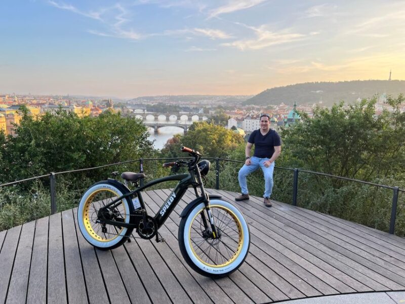 Grand City Tour of Prague on Stylish Retro Styled E-Bike - Capturing Memorable Moments
