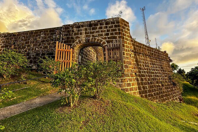 Grand Etang Lake, Annandale WaterFalls & Fort Frederick Grenada - A Practical Look at This Grenadian Adventure  