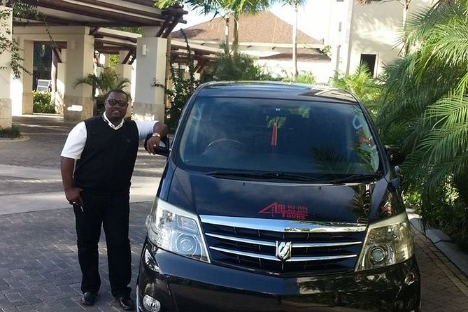 Grand Palladium Airport Transfer - Service Overview