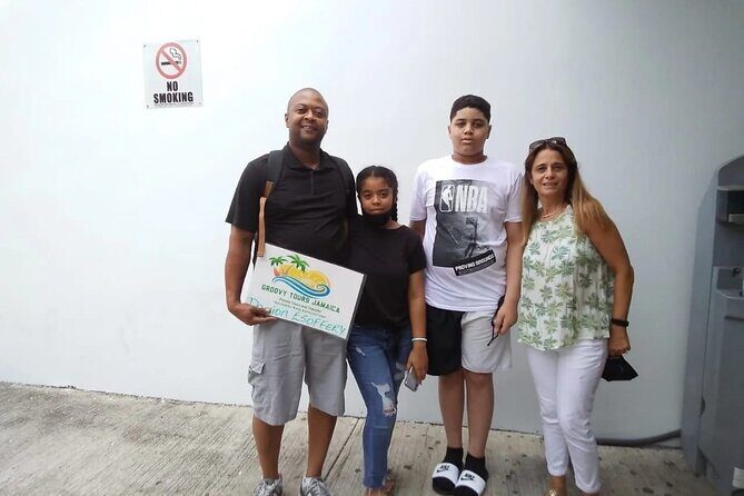 Grand Palladium Jamaica & Lady Hamilton MBj Airport Transfer - What Makes This Transfer Stand Out?