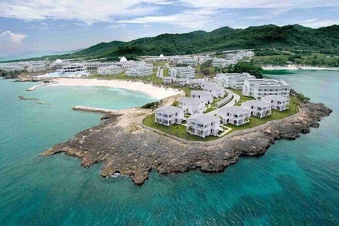 Grand Palladium Lady Hamilton Transfers from Montego Bay Airport - Authentic Experiences & Passenger Feedback