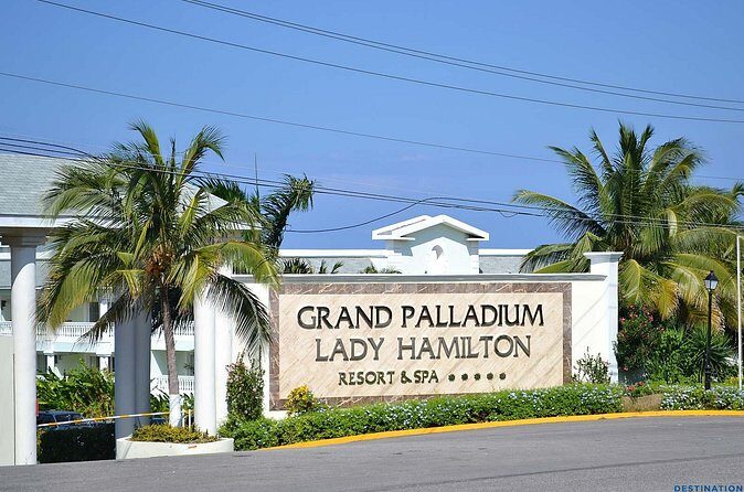 Grand Palladium Private Airport Transfer - How to Book and Cancellation Policy
