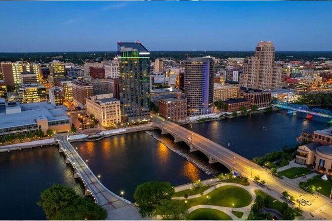 Grand Rapids Michigan Scavenger Hunt Grand Hunt Round River City - Key Points