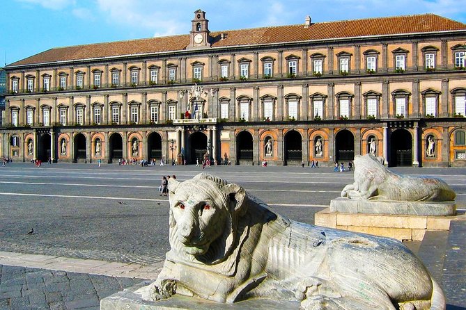 Grand Tour Amalfi Coast, Naples, Capri, Pompeii, Salerno, Paestum and Caserta - Guided Experience