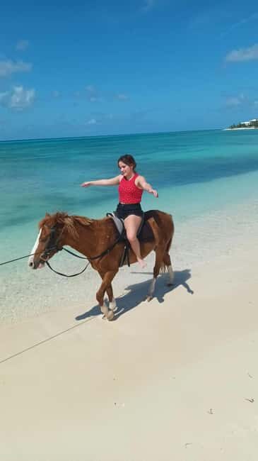 Grand Turk: Horseback riding Experience/Cockburn Town - Key Points