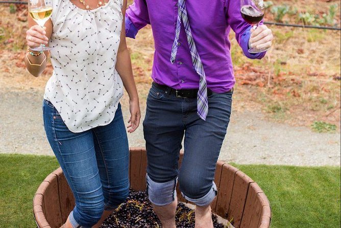 Grape Stomping and Harvest Experience: Wine & Tasting Tour Rome - Inclusions and Logistics