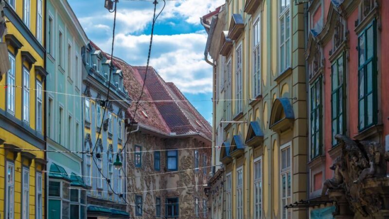 Graz: Express Walk with a Local in 60 minutes - Practical Tips for Travelers
