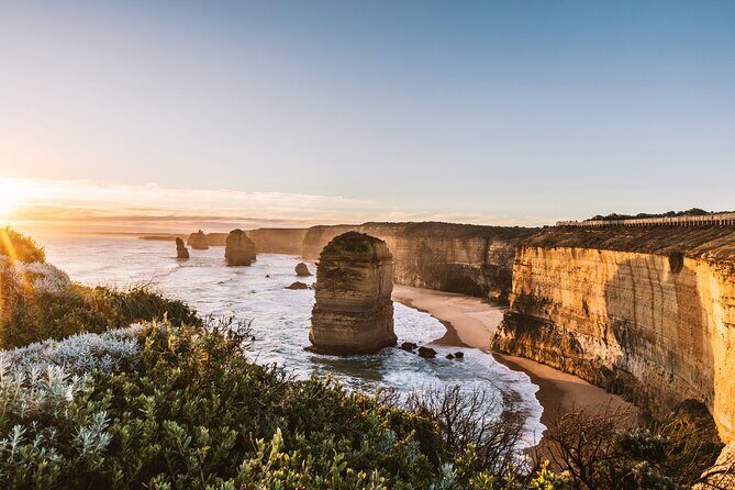 Great Ocean Road Coastal Spectcular with Wildlife Wonders - Key Points