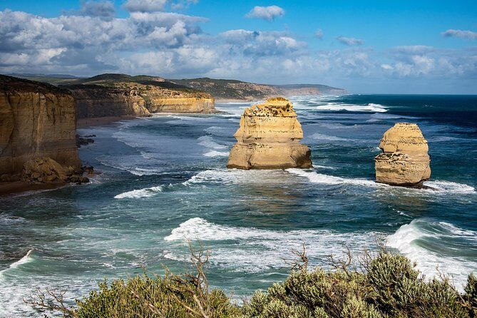 Great Ocean Road Reverse Rainforest & 12 Apostles from Melbourne - FAQs