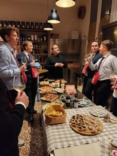 Great red wines: guided tasting and interactive game in Bologna - Who Is This Tour Best For?