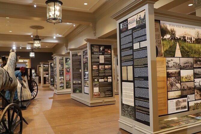 Great River Road Museum Admission - What to Expect at the Great River Road Museum