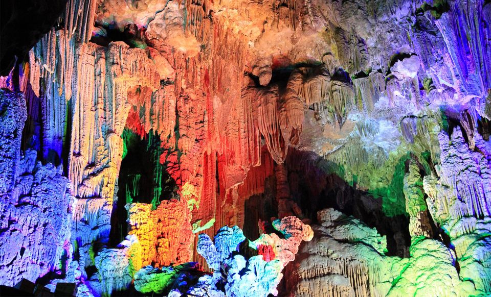 Green Grotto Caves and Puerto Seco Beach Private Tour - Key Points