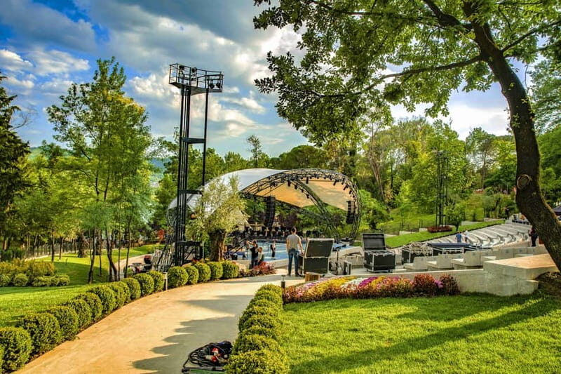 Green Landscapes and Parks of Tirana - Walking Tour - Why This Tour Is a Great Choice